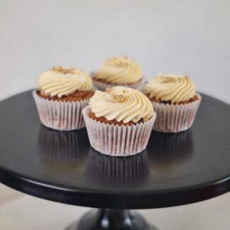Christmas Fruitcake Cupcakes 🧁
